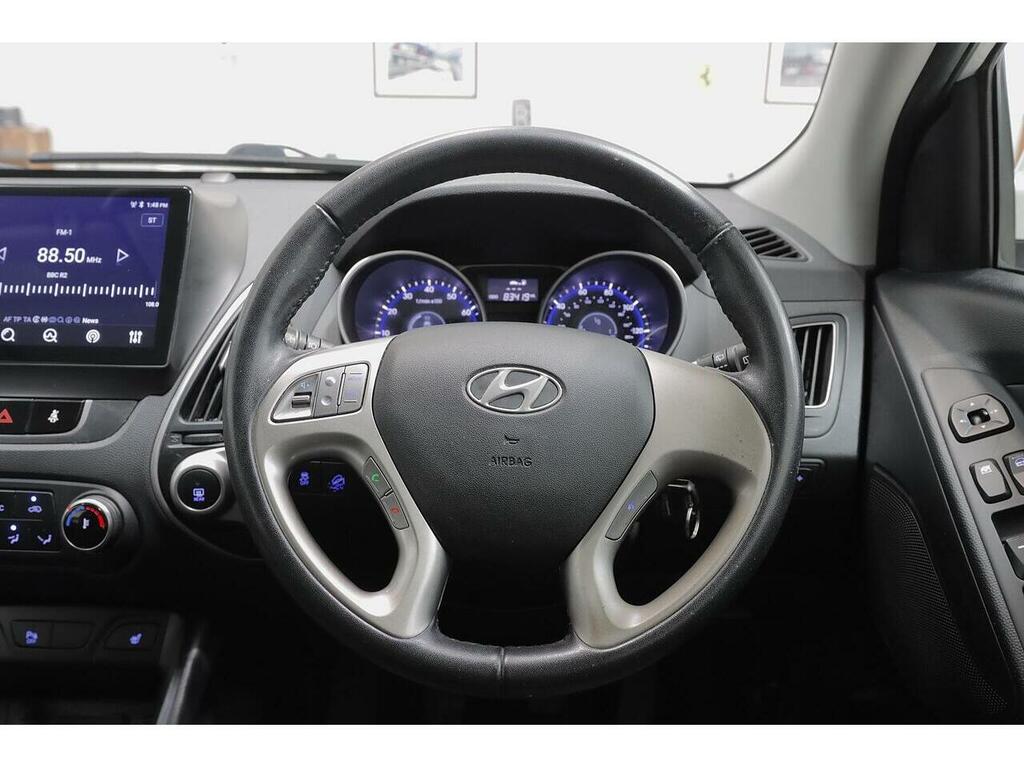 Hyundai Ix35  Black #16