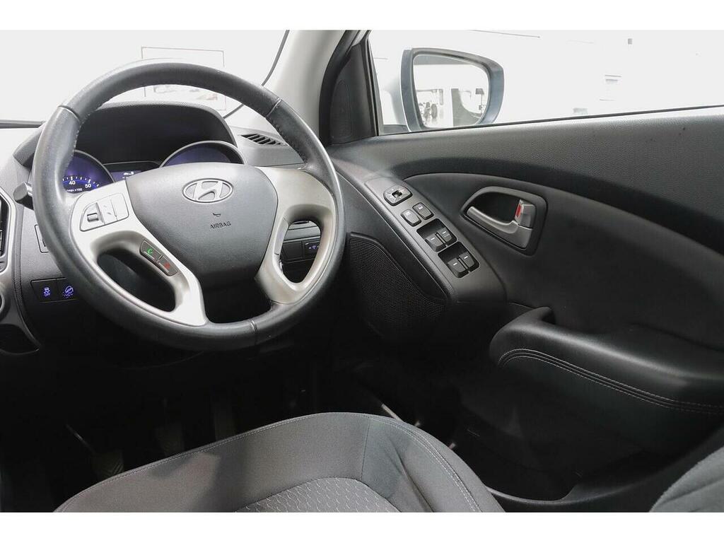 Hyundai Ix35  Black #24