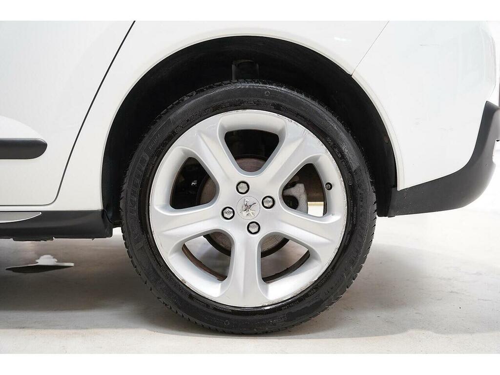 Peugeot 3008 E-hdi Active Semi Grey #29