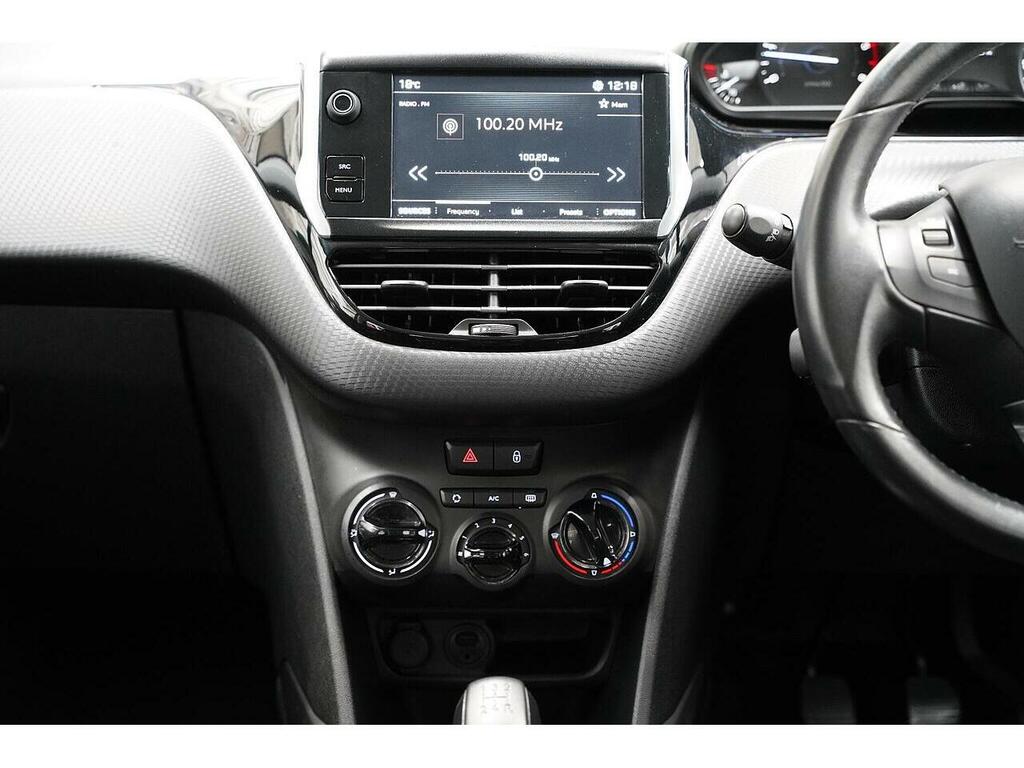 Peugeot 2008 Blue Hdi Ss White #17