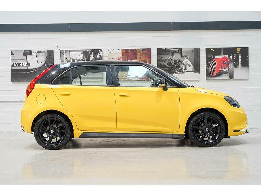 MG MG3 1.5 Vti-tech 3Form Sport Euro 6 Ss Yellow #2