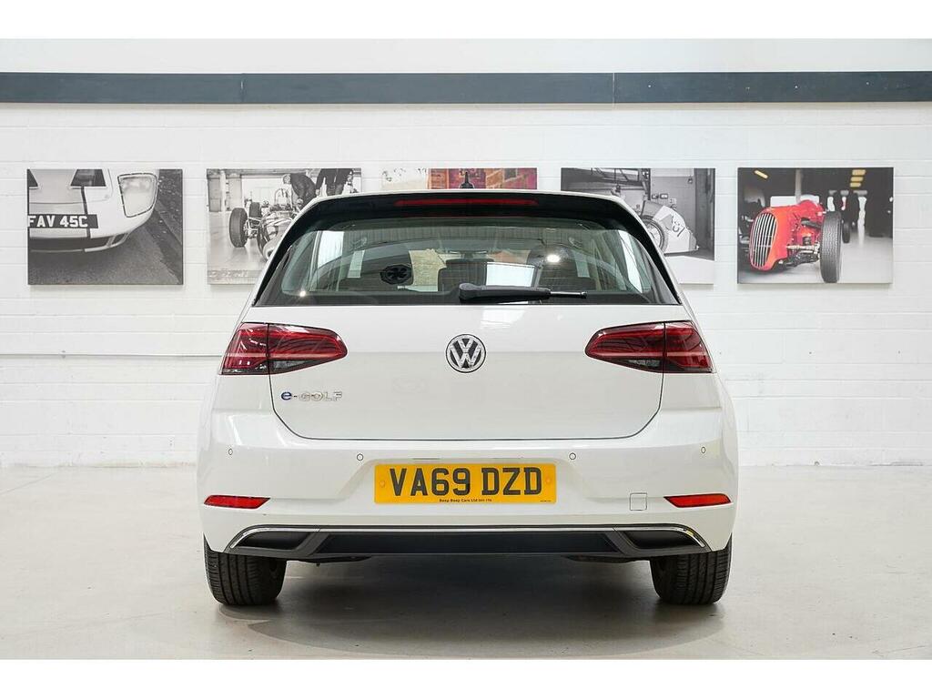 Volkswagen e-Golf 35.8Kwh E-golf White #4