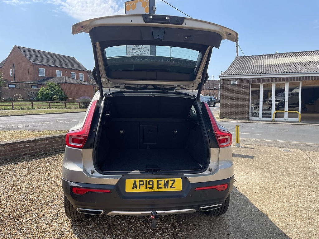 Volvo XC40 D4 Inscription Pro  #6