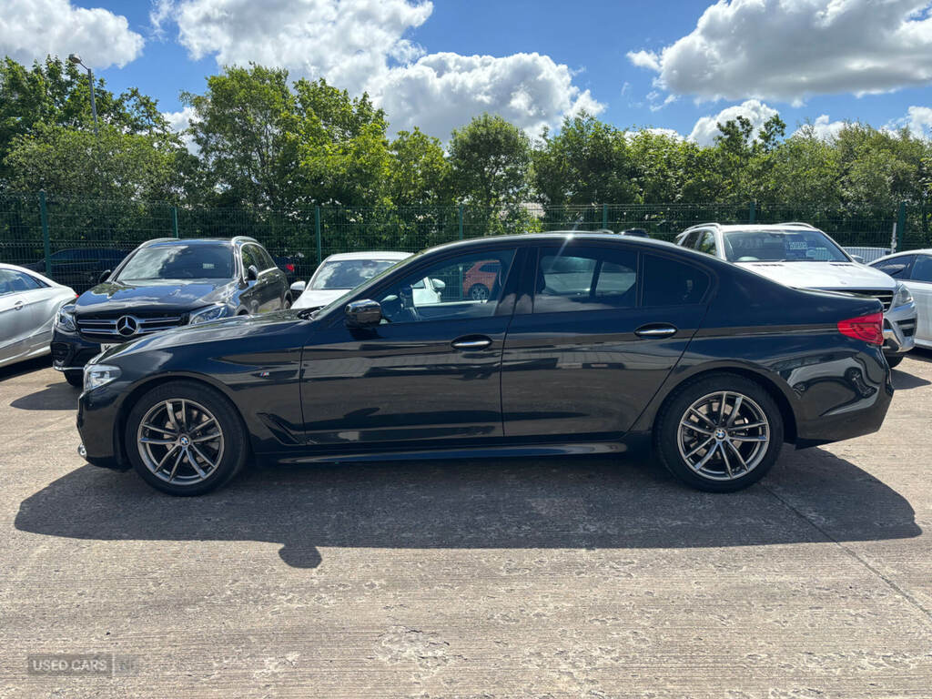 BMW 5 Series 520D M Sport Black #3
