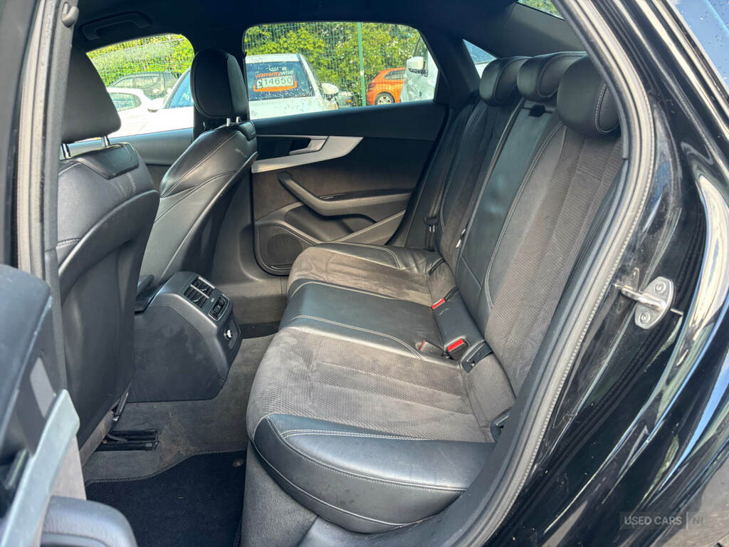Audi A4 2.0 Tdi Ultra 190 S Line Black #5