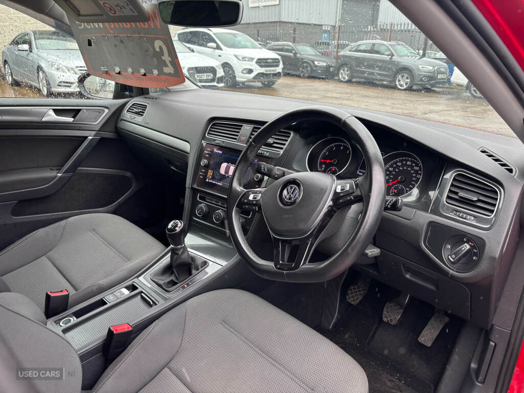 Volkswagen Golf 1.0 Tsi 115 Se Nav Red #6