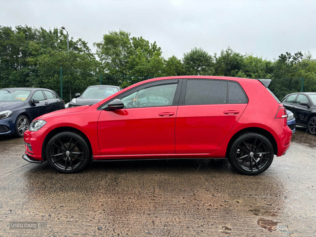 Volkswagen Golf 1.0 Tsi 115 Se Nav Red #3