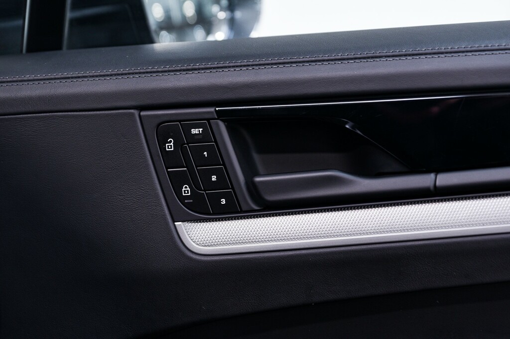 Porsche Cayenne V6 2024 Grey #16