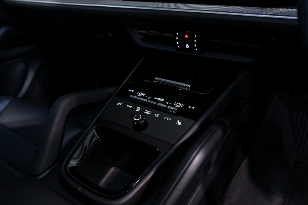 Porsche Cayenne V6 2024 Grey #20