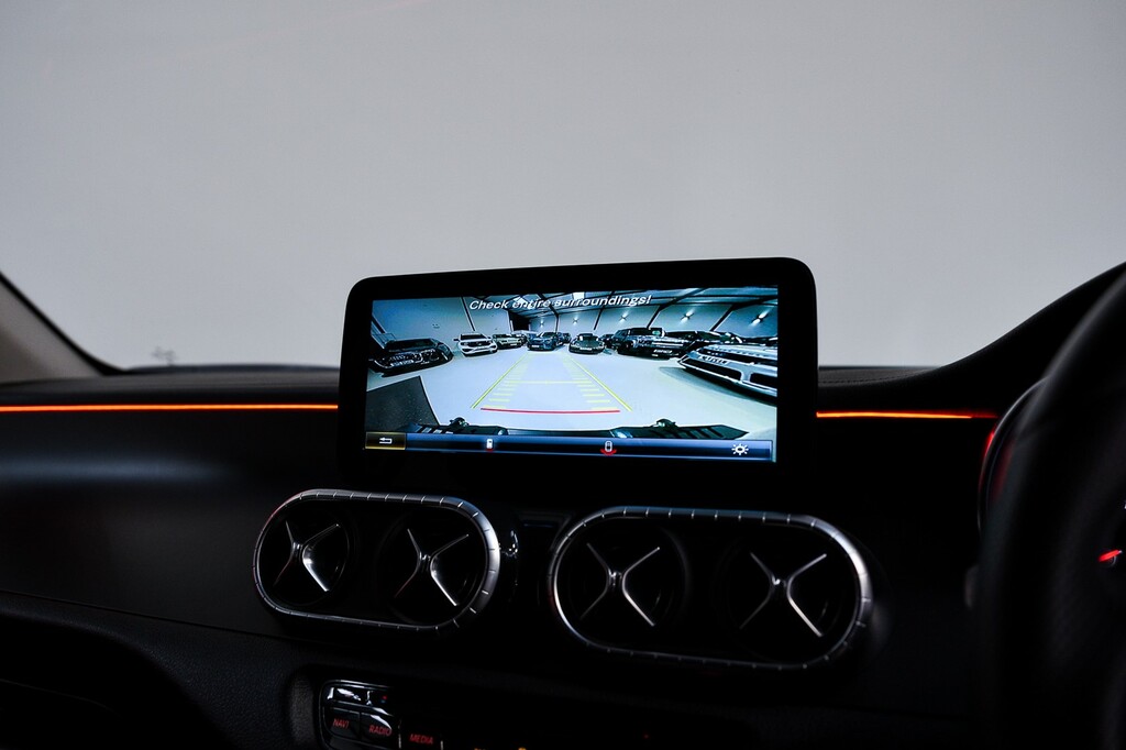 Mercedes-Benz X Class X250 D 4Matic Black #27