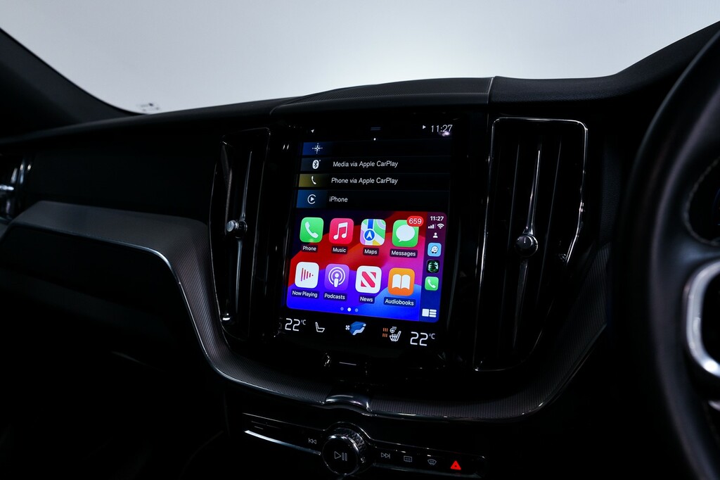 Volvo XC60 T4 Edition Red #18