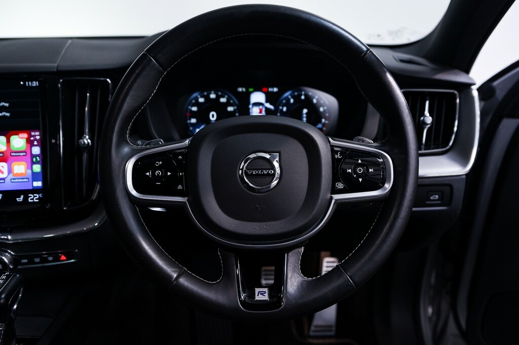 Volvo XC60 T4 Edition Red #26