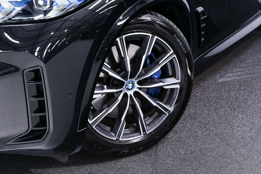 BMW X5 Xdrive50e M Sport Pro Pack Black #42