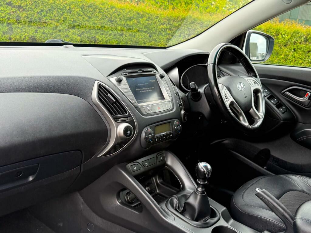 Hyundai Ix35 Crdi Se Nav Black #43