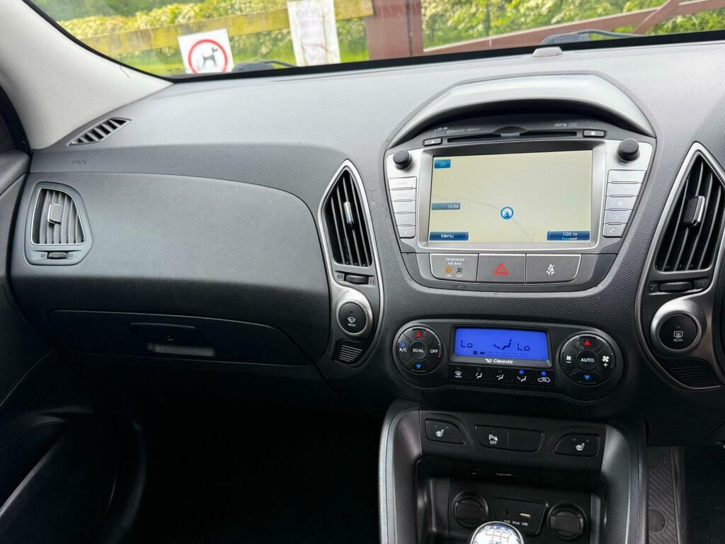 Hyundai Ix35 Crdi Se Nav Black #30