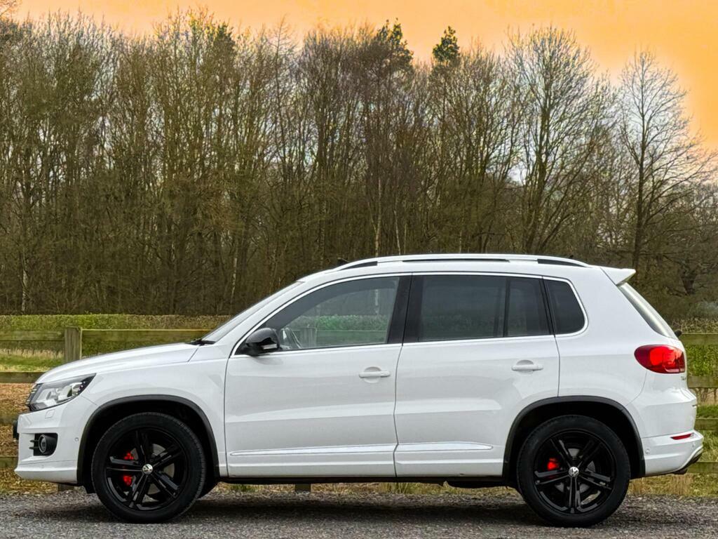 Volkswagen Tiguan 1.4 Tsi Bluemotion Tech Ss White #2