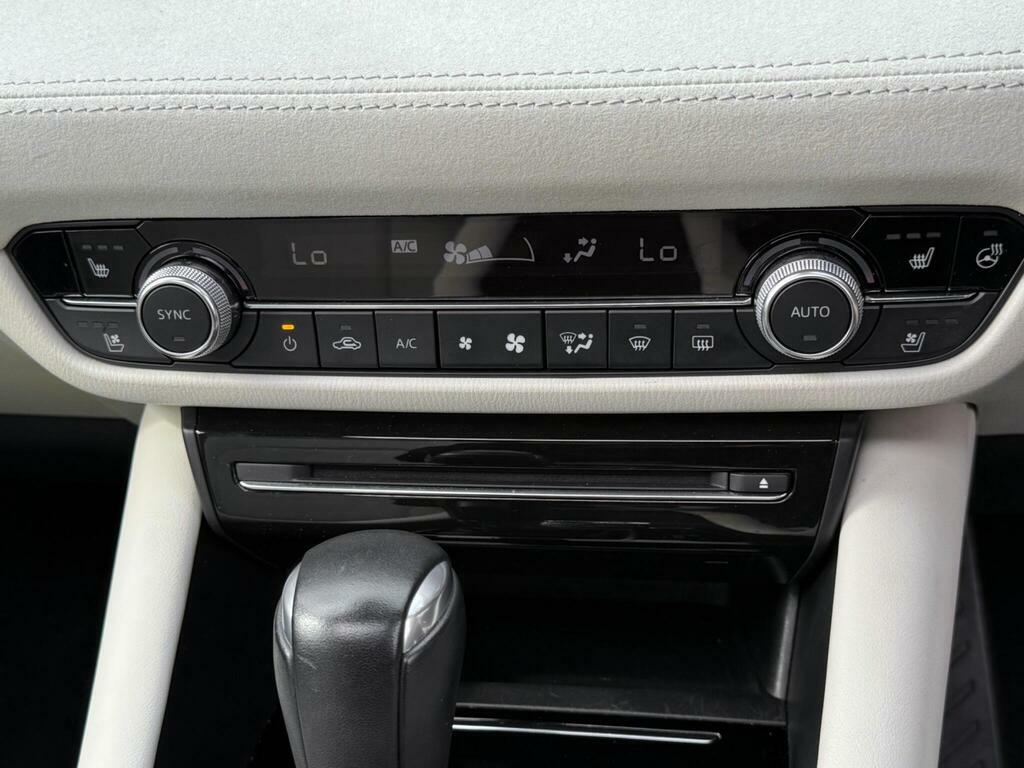 Mazda 6 2.0 Sport Nav Red #70