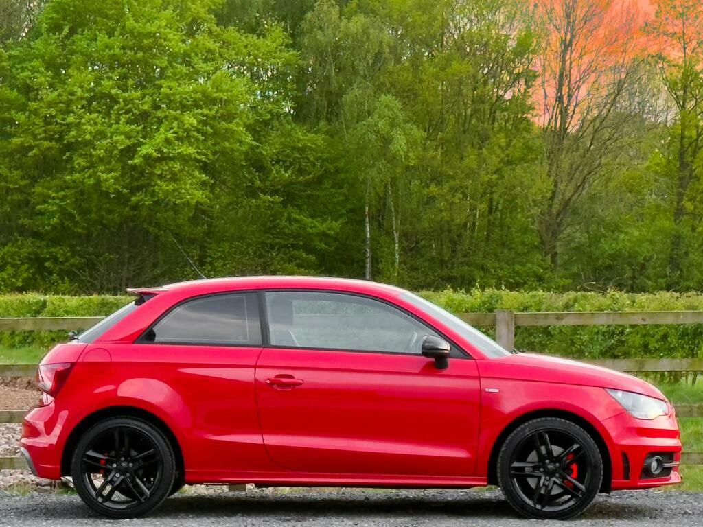 Audi A1 1.4 Tfsi S Line S Tronic Euro 5 S S Red #4