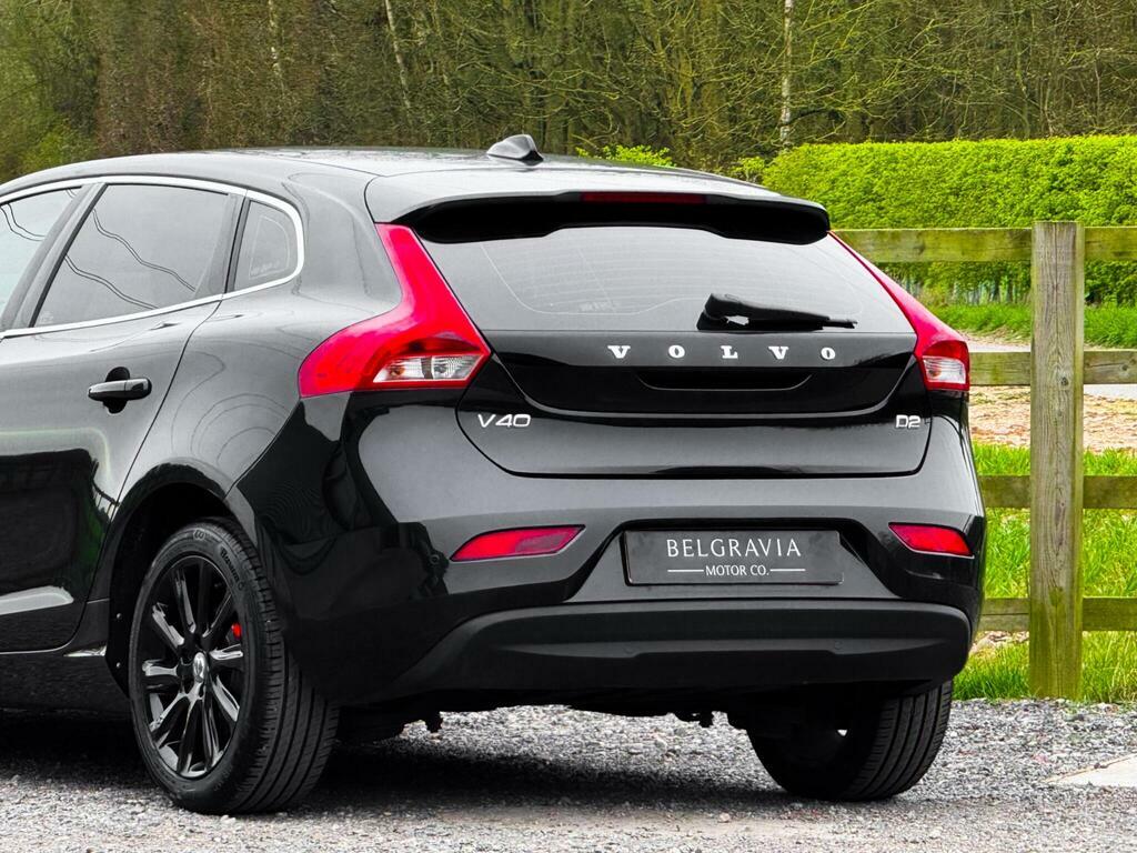 Volvo V40 Hatchback Black #11