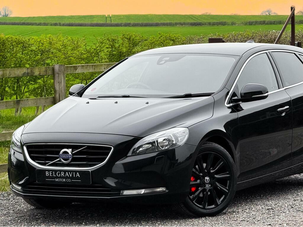 Volvo V40 Hatchback Black #9