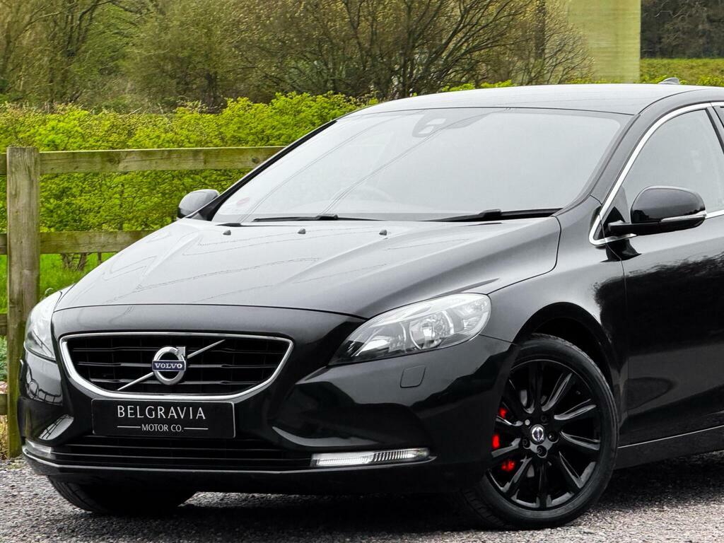 Volvo V40 Hatchback Black #20