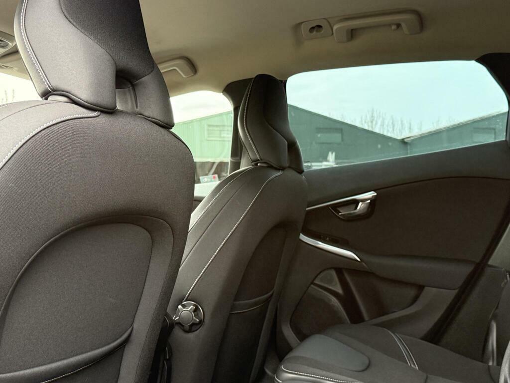 Volvo V40 Hatchback Black #57
