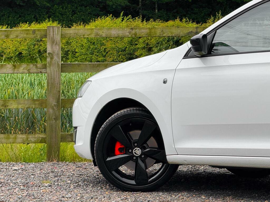 Skoda Rapid Spaceback 1.6 Spaceback Se Sport Greentech Tdi Cr 104 Bhp Green #18