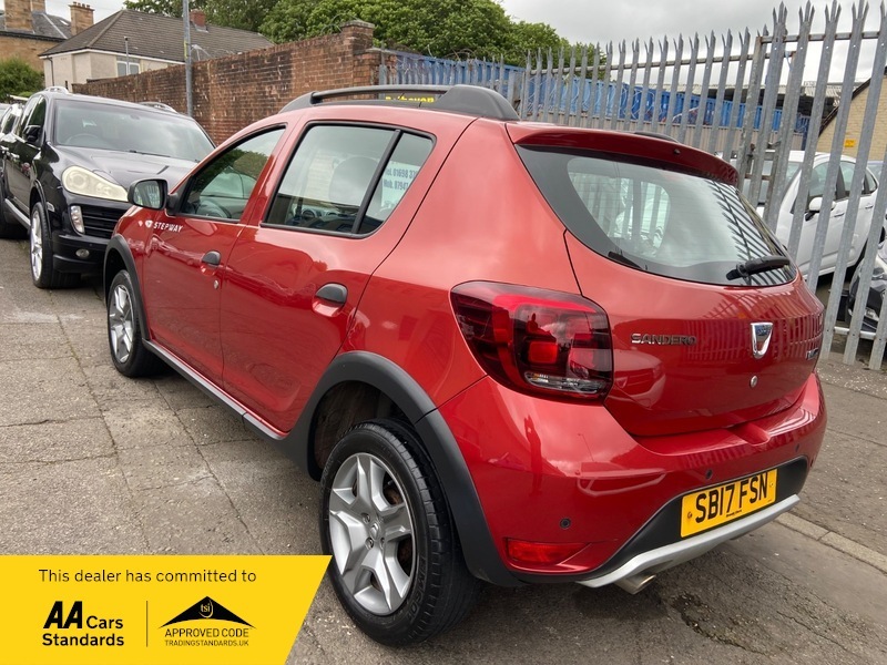 Dacia Sandero Stepway Laureate 1.5 Dci Red #4