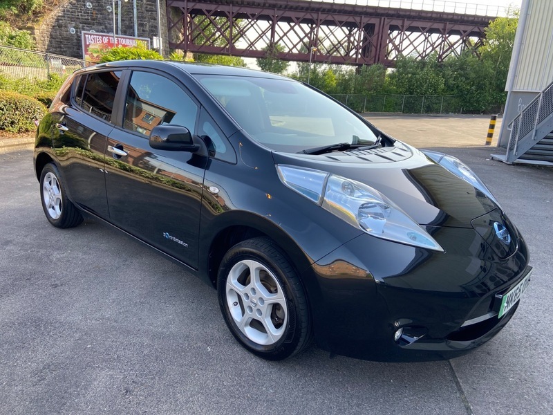 Nissan Leaf Acenta Auto Black #2
