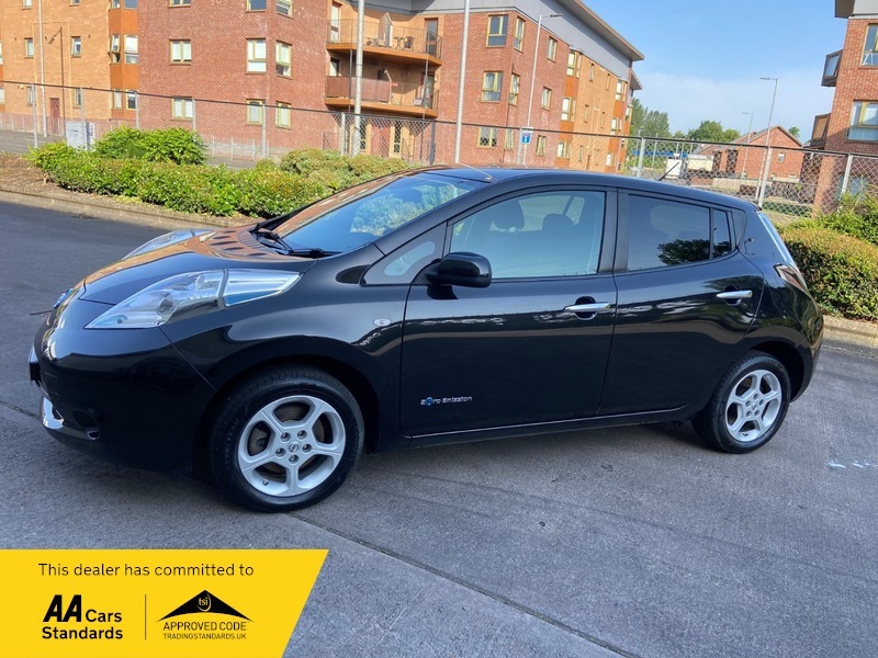 Nissan Leaf Acenta Auto Black #6