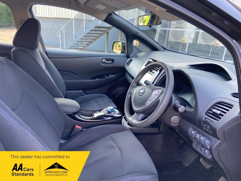 Nissan Leaf 24Kw Acenta With 3.3Kw Charger White #14
