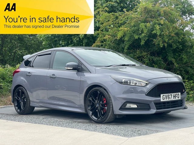 Ford Focus 2.0T Ecoboost St-3 Hatchback Eur Grey