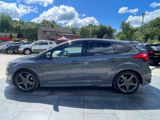 Ford Focus 2.0T Ecoboost St-3 Hatchback Eur RE16DMX Grey #3