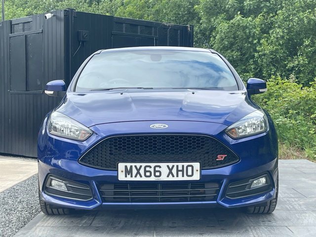 Ford Focus 2.0T Ecoboost St-2 Hatchback Eur Blue #2