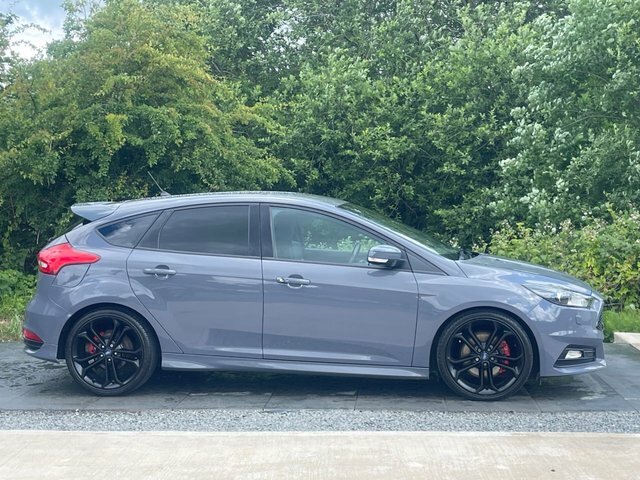 Ford Focus 2.0 Tdci St-3 Hatchback Euro 6 ML17LWF Grey #3