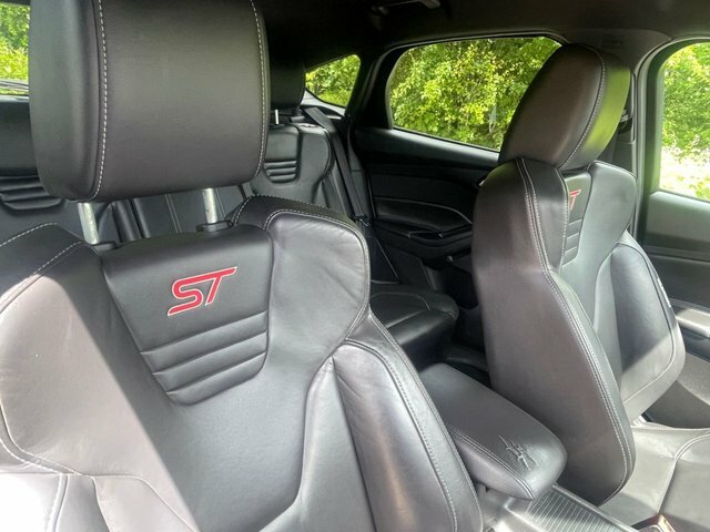 Ford Focus 2.0 Tdci St-3 Hatchback Euro 6 ML17LWF Grey #4