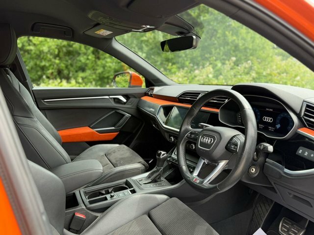 Audi Q3 1.5 Tfsi Cod 35 S Line Sportback S Tron FV21TDU Orange #4