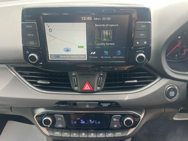 Hyundai I30 Se Nav Black #25