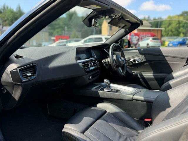 BMW Z4 Sdrive M40i White #11