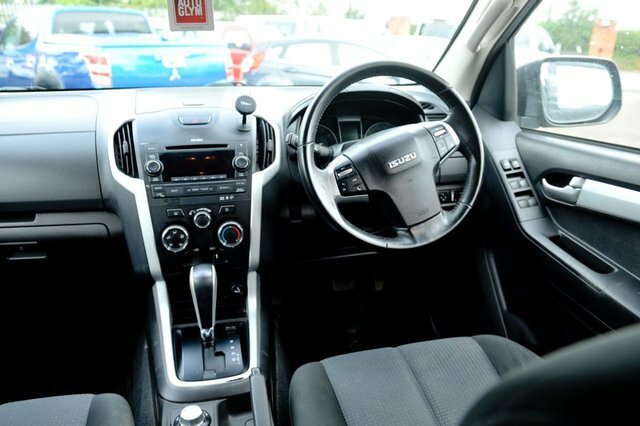 Isuzu D-Max 2.5Td Yukon Double Cab White #20