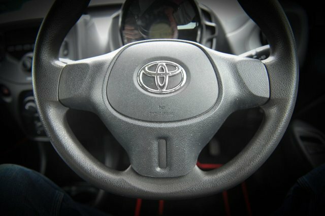 Toyota Aygo 1L Mode Black #12
