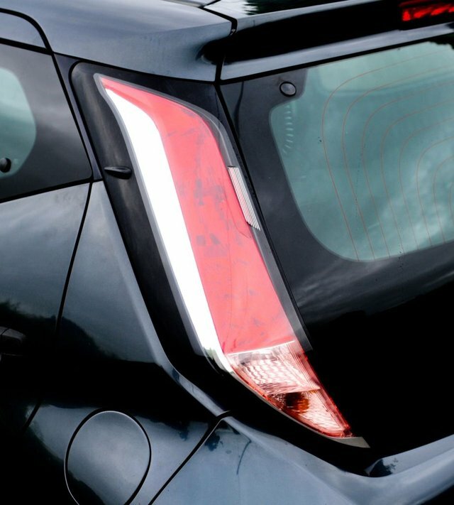 Toyota Aygo 1L Mode Black #27