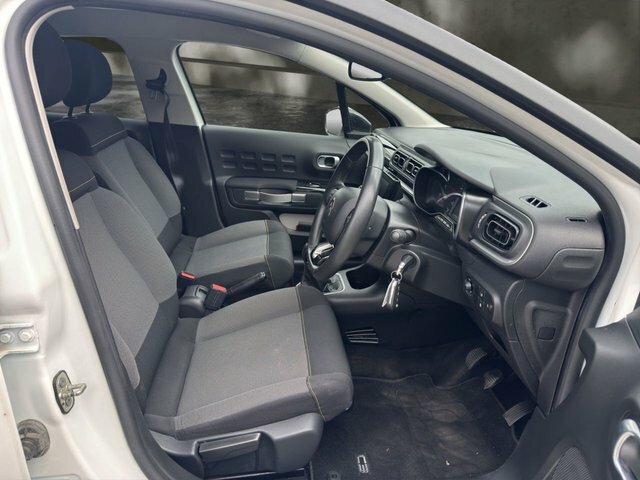 Citroen C3 1.2 Puretech Flair Hatchback Eur AR19MDX White #2