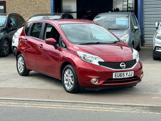 Nissan Note 1.2 Acenta Premium Hatchback Eur Red