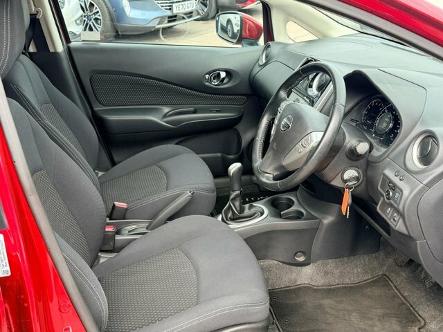 Nissan Note 1.2 Acenta Premium Hatchback Eur Red #4