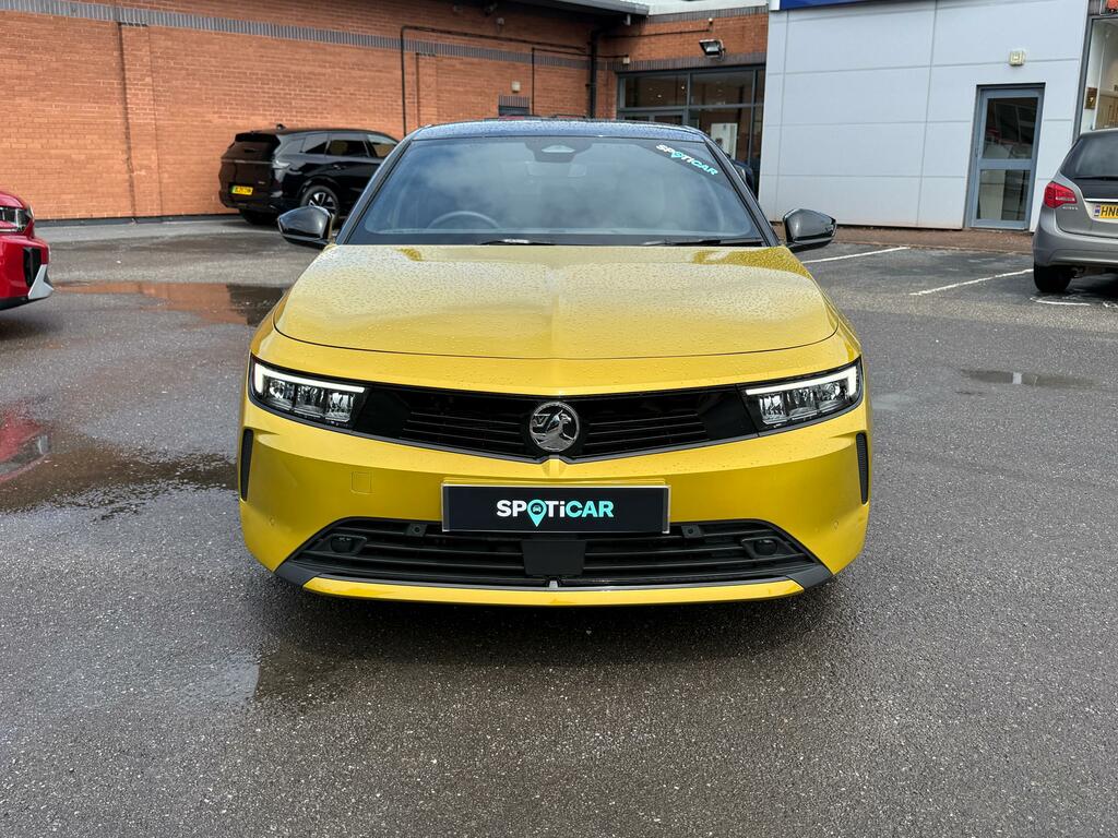 Vauxhall Astra 1.2 Hybrid Griffin Hatchback Hybrid E-d Yellow #5