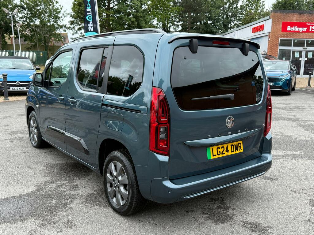 Vauxhall Combo-e Life Design XL Blue #11