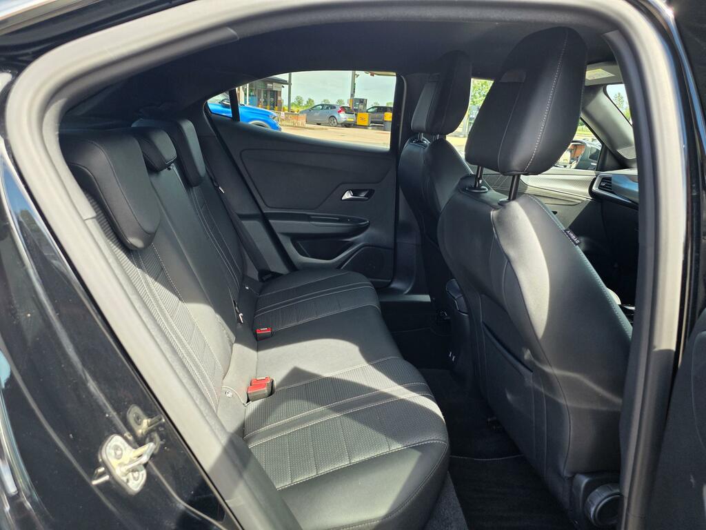 Vauxhall Mokka-e 100Kw Sri Premium 50Kwh White #21