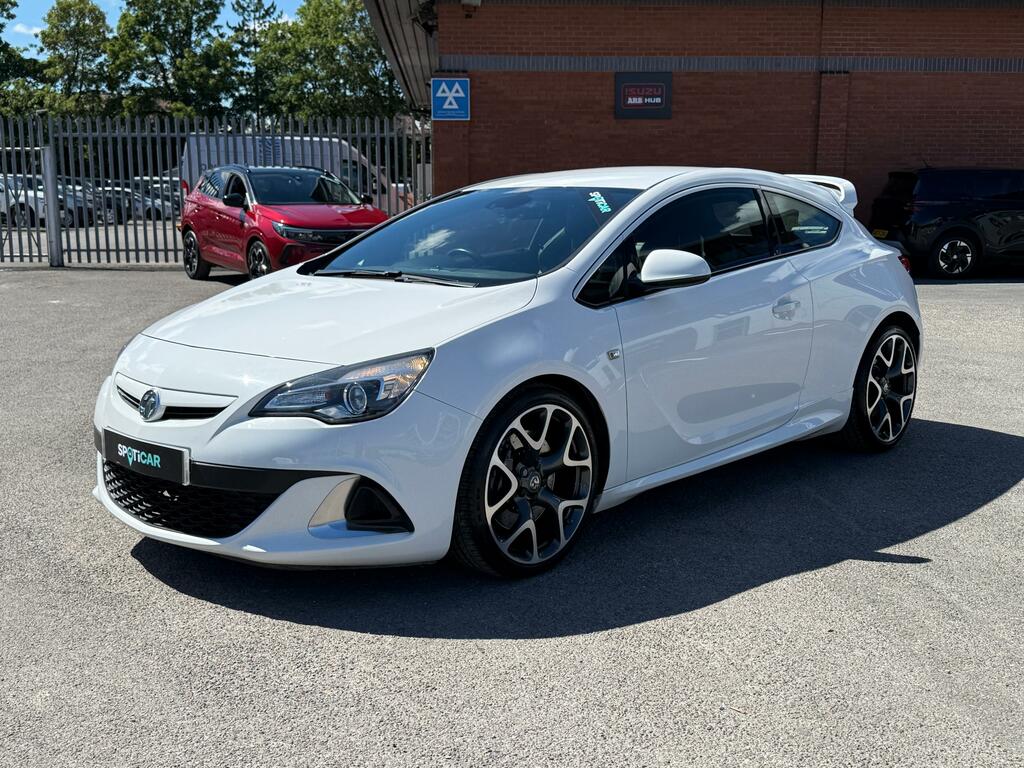 Vauxhall Astra GTC 2.0T Vxr Coupe Euro 6 Ss 280 White #6