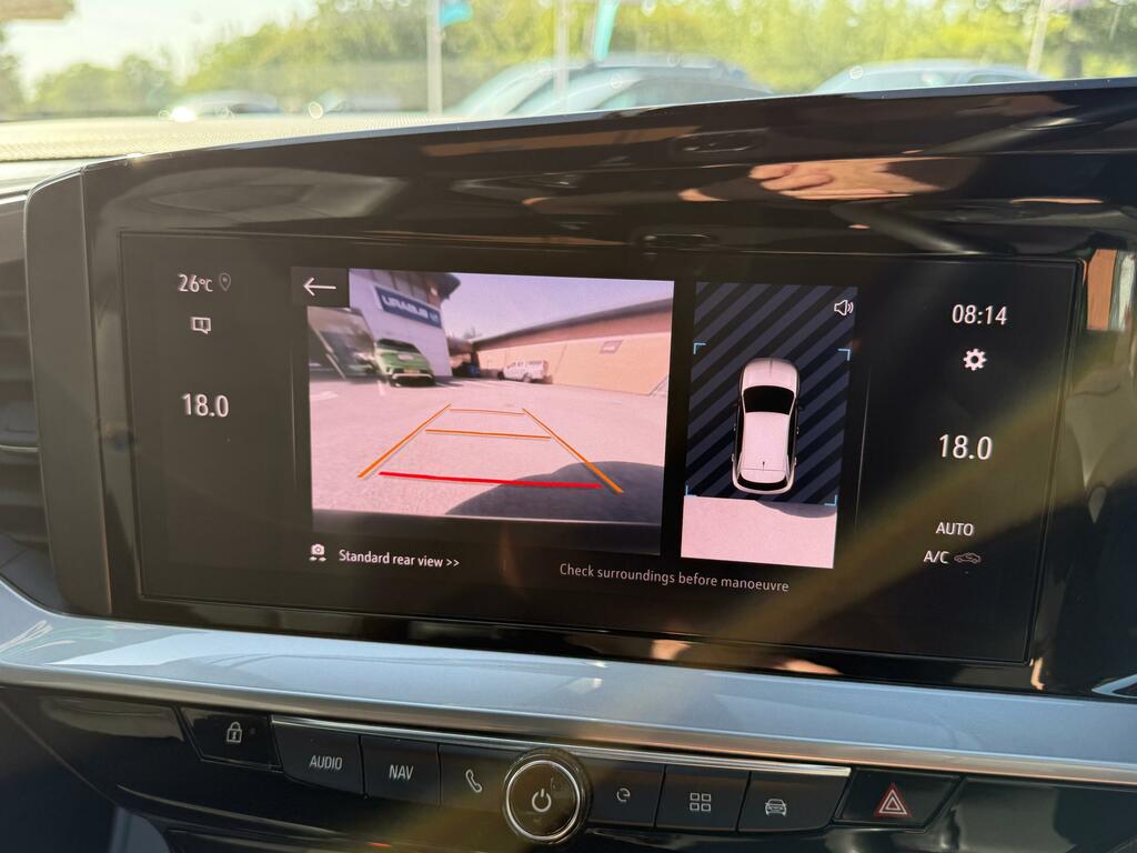 Vauxhall Mokka-e 50Kwh Ultimate Suv 136 Ps Green #3